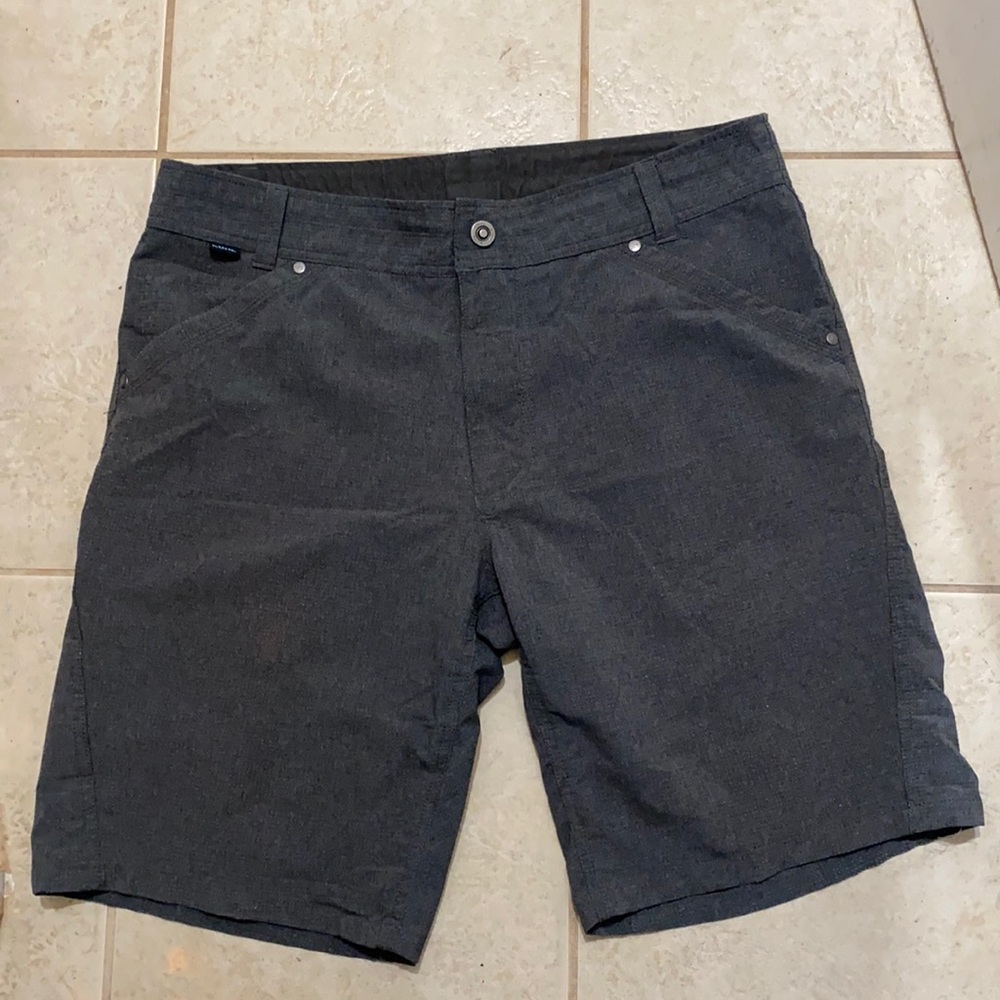 Kuhl Grey Vortex 10” Shorts